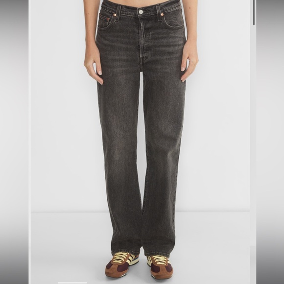 LEVI’S RIBCAGE JEANS - Picture 2 of 4